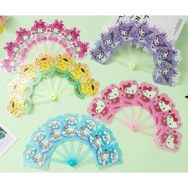 Mini Abanico Infantil Plástico Con Diseño De 7 Paginas